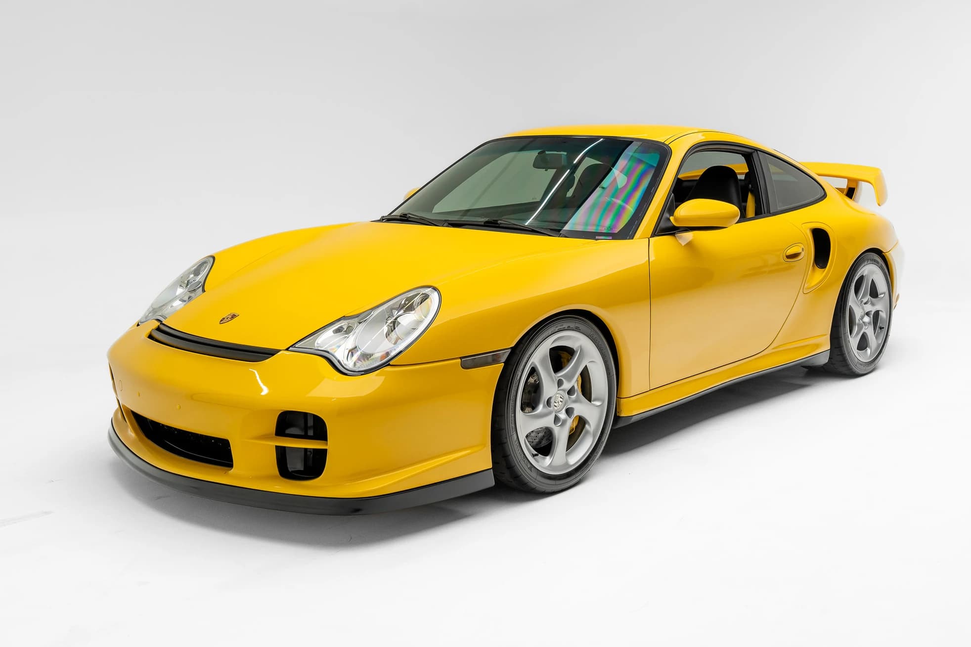 Selling Your Porsche? Here’s Why PcarMarket is a Great Choice