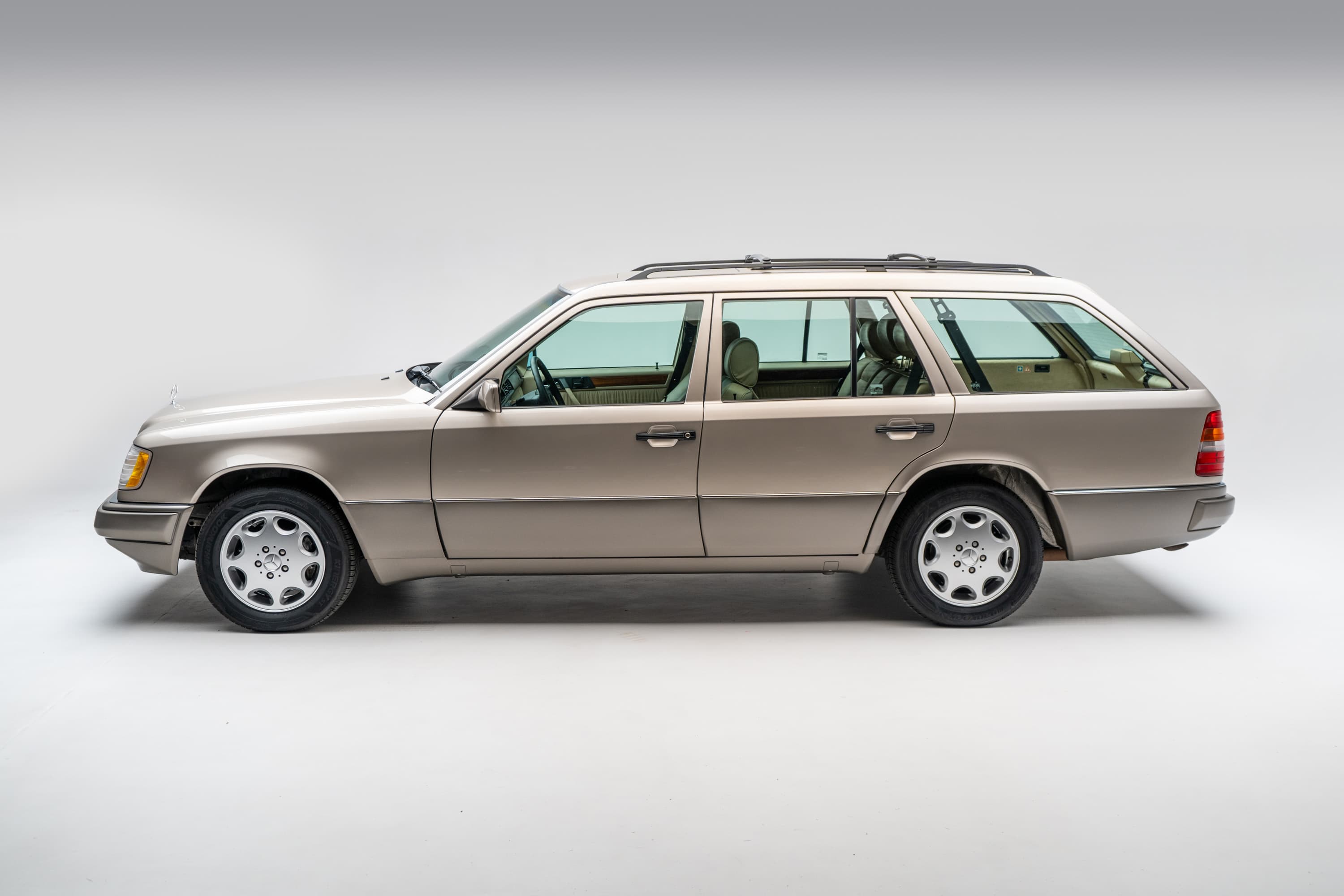 1995 Mercedes-Benz E320 Wagon