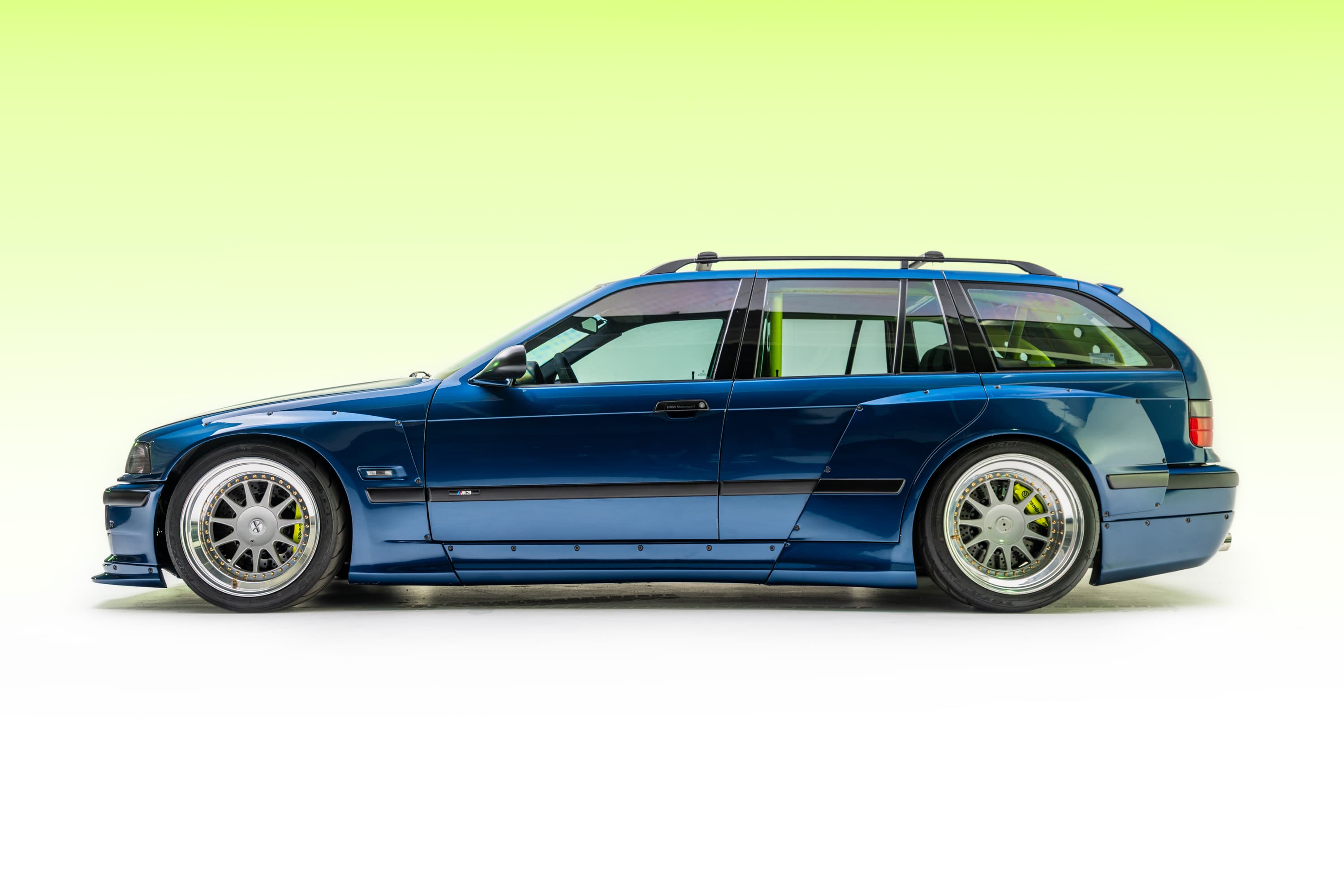 1997 BMW 316i Touring (S54)