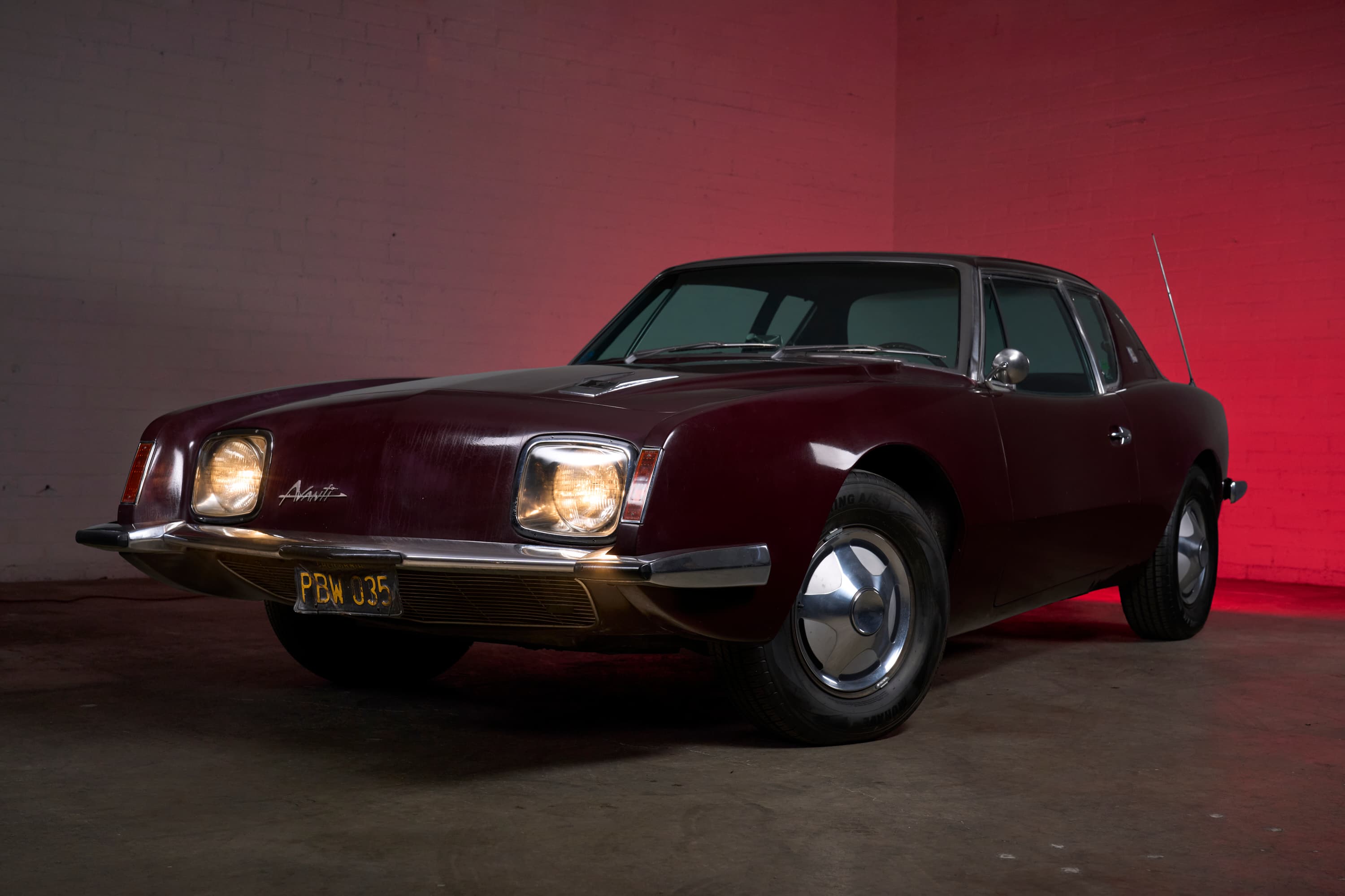 1964 Studebaker Avanti
