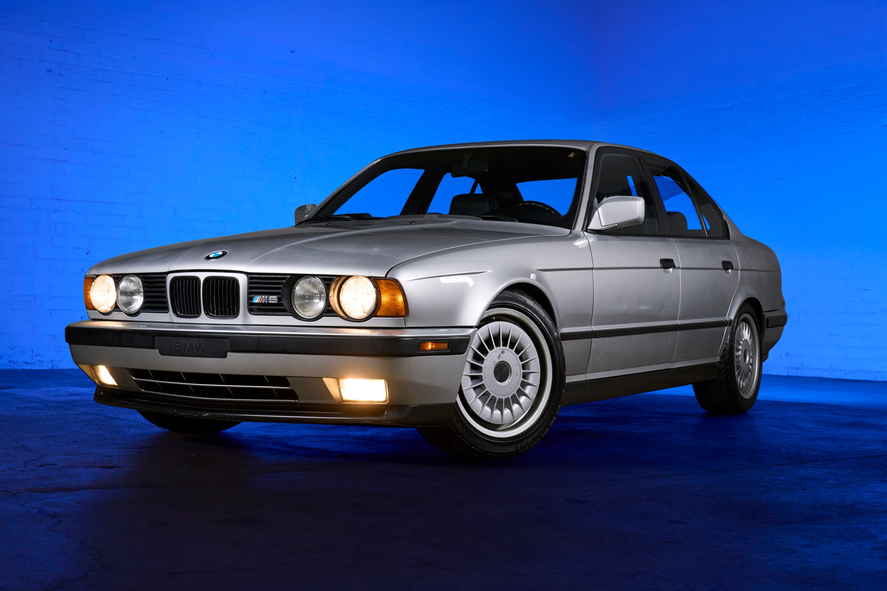 1991 BMW M5 - 129,116 miles - Silver